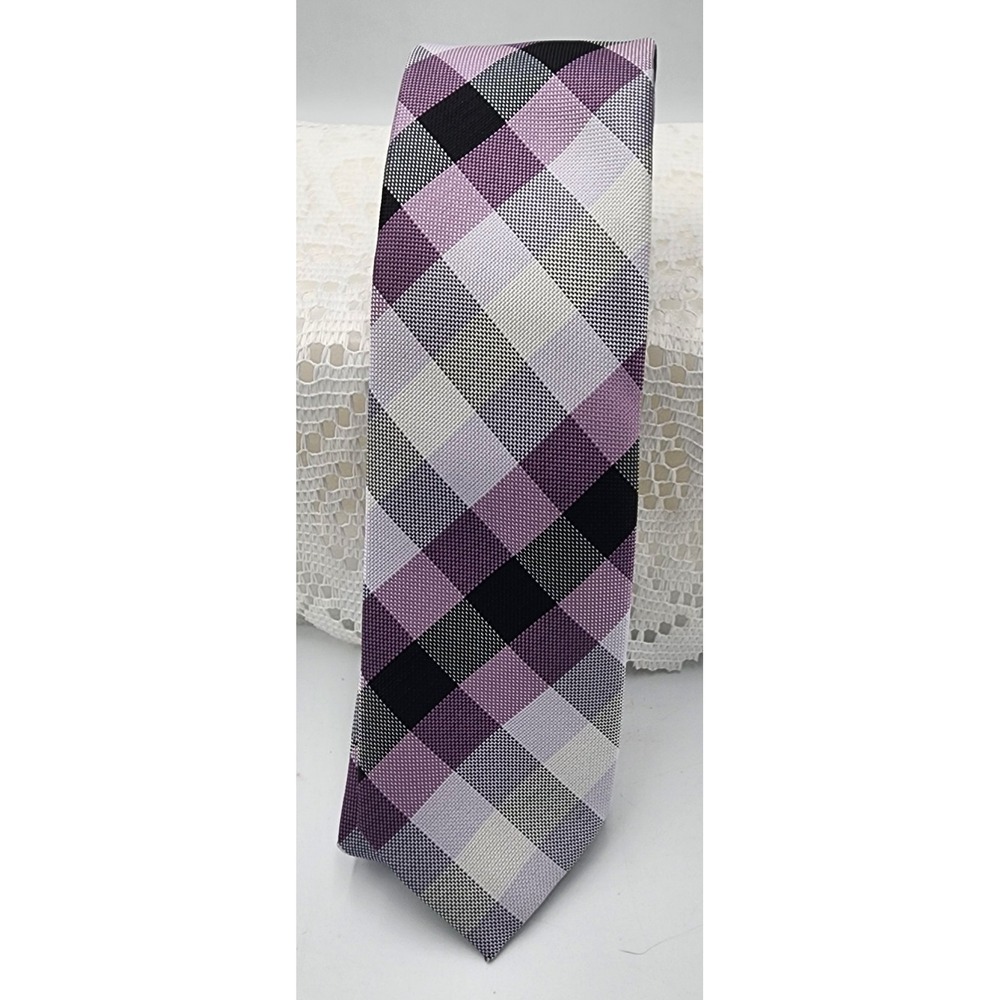 Bergamo New York Men's Necktie 3.5 inch Black Gray And Lavender Plaid.‎